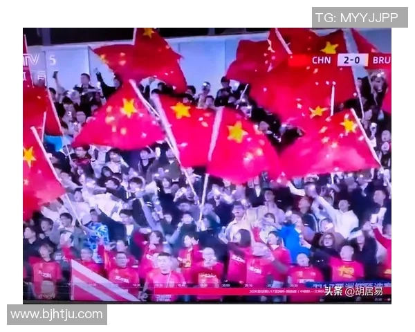 中国足球微博热议新赛季展望球迷期待球队崛起与年轻球员成长